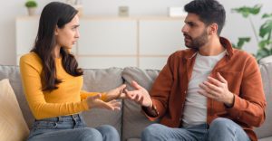 Ce trebuie sa stii daca ai un partener manipulator