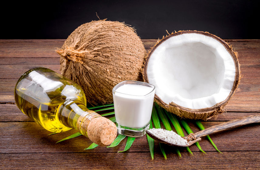 Cat de benefic este uleiul de cocos in rutina ta de frumusete